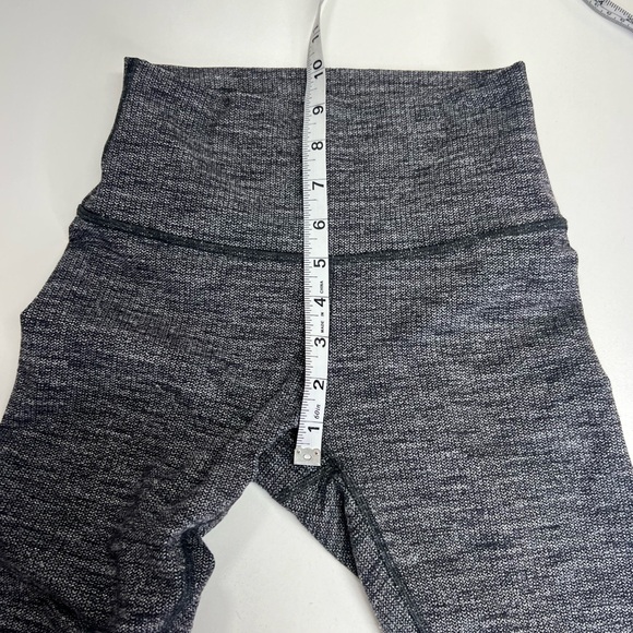 Lululemon Space Dye Wonder Under Leggings in Gray Size 4 - Picture 3 of 7